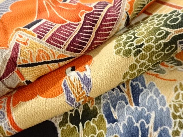  作家物　祭風景模様留袖（比翼付き）